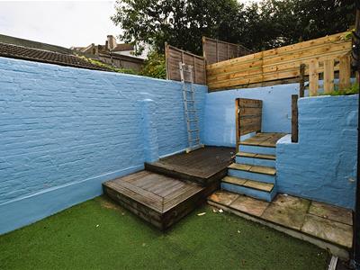 Picture 11